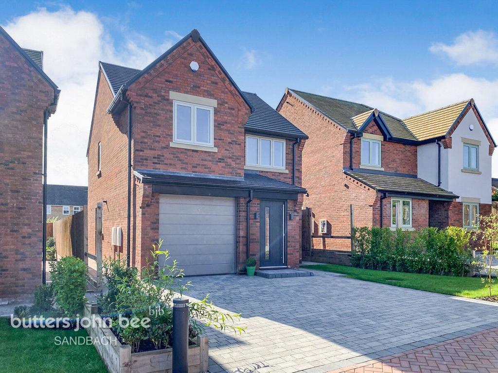 Mereside Close, Crewe 3 bed detached house £465,000