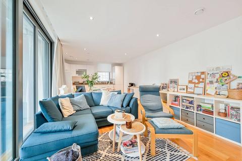 2 bedroom flat for sale, Arc Tower, Ealing, London, W5