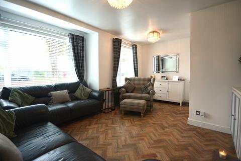 225 Bury Road, Radcliffe, Manchester, M26 2XF
