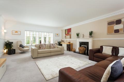 5 Carrs Meadow, Escrick, York, YO19 6JZ