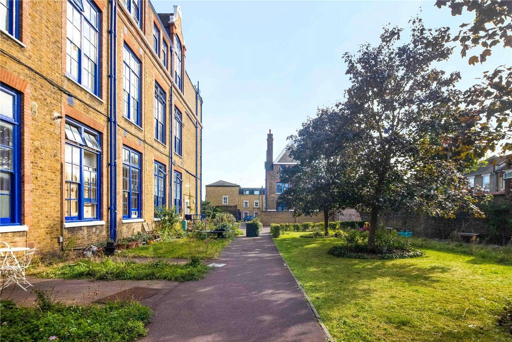 Communal Grounds