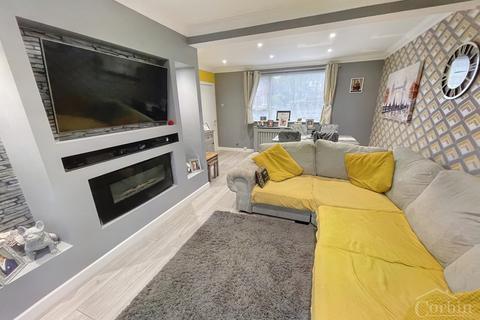 16 Anstey Road, Bournemouth, BH11 9HE