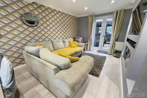 16 Anstey Road, Bournemouth, BH11 9HE
