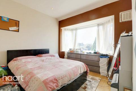 3 bedroom terraced house for sale - Westbury Avenue, Southall