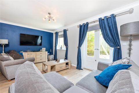 3 bedroom end of terrace house for sale - Buxhall Crescent, London, E9