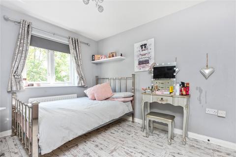 82 Buxhall Crescent, London, E9 5JU