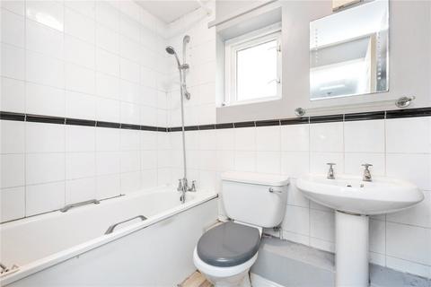 82 Buxhall Crescent, London, E9 5JU