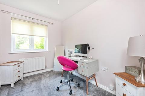 82 Buxhall Crescent, London, E9 5JU