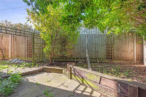 82 Buxhall Crescent, London, E9 5JU
