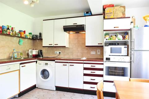 2 bedroom apartment to rent, Queens Gardens, London W2