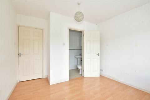 2 bedroom flat for sale - Copperfield Court, Leatherhead, Surrey