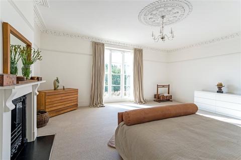 5 Burlington Road, Bristol, BS6 6TJ