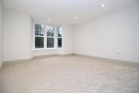 2 bedroom apartment for sale, Chewton Farm Road, Highcliffe, Dorset, BH23