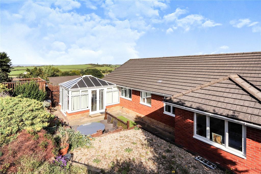 Bideford, Devon 3 bed bungalow for sale £415,000