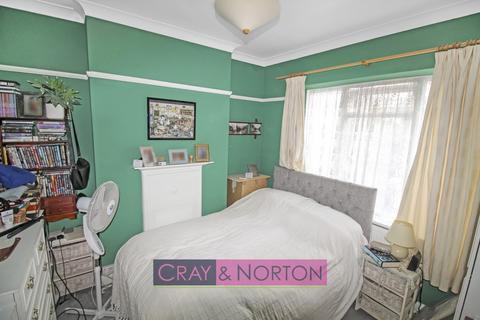 2 bedroom flat for sale, Blake Road, East Croydon, CR0