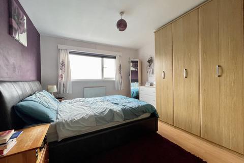25 Vuefield Hill, Exeter, EX2 9NW