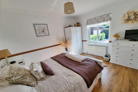 3 bedroom detached bungalow for sale - Foxhills, Ashurst SO40