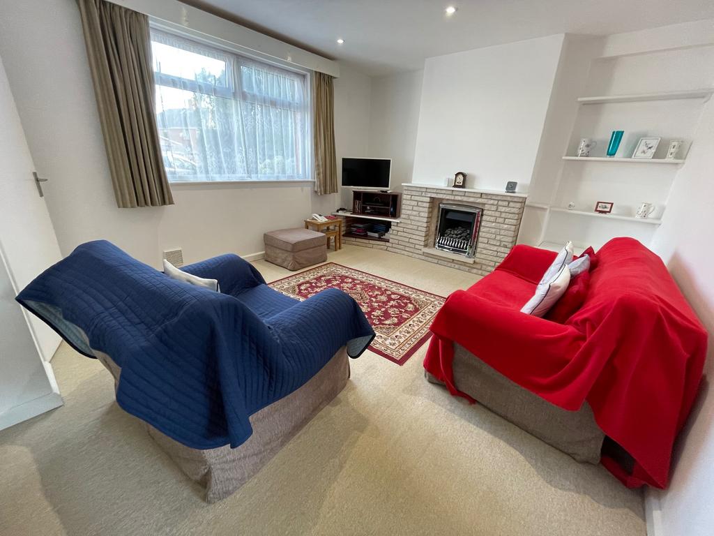 Kitchener Road, Weymouth 5 bed semidetached house for sale £315,000