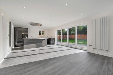 30 Ash Grove, Grantham, NG31 9QE