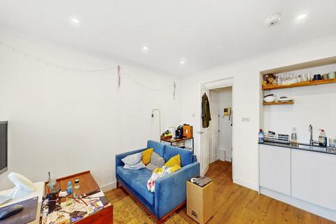1 bedroom flat for sale, Bermondsey Square SE1