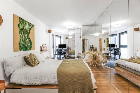 3 bedroom apartment for sale - Dalston Square, London, E8