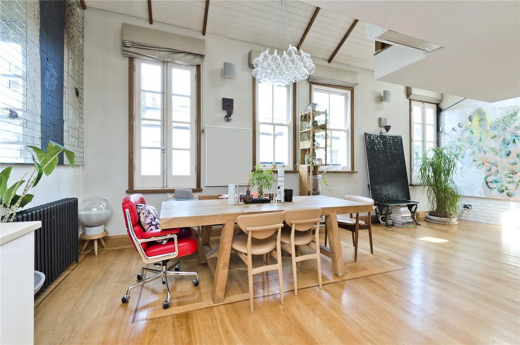 Codrington Mews, London, W11 3 bed house for sale £3,500,000