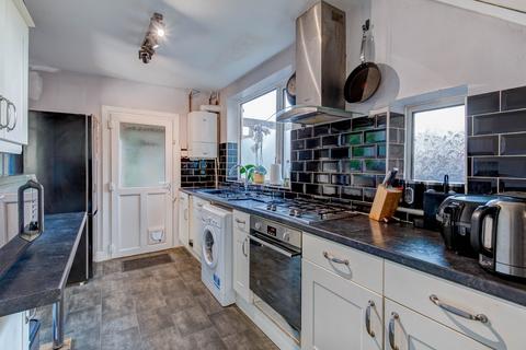 42 Murcroft Road, Stourbridge, DY9 9HU