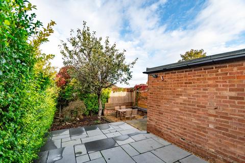 42 Murcroft Road, Stourbridge, DY9 9HU