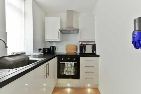 undefined, East Street, Epsom