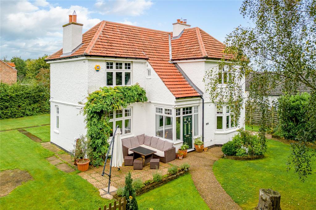 Sturton By Stow, Lincoln LN1 3 bed detached house for sale £450,000