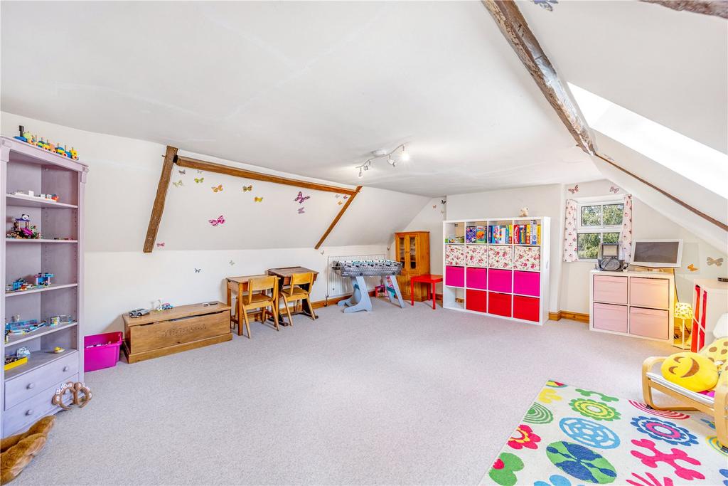Bedroom/Playroom