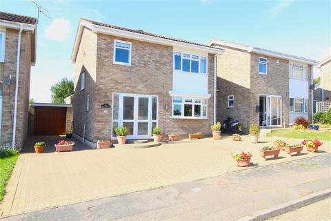 3 bedroom detached house for sale, Grange Close, Walton on the Naze, Essex, CO14