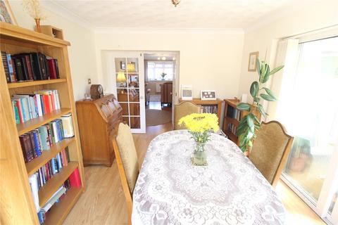 18 Grange Close, Walton On The Naze, CO14 8UP