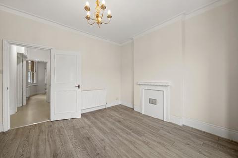 2 bedroom flat to rent, Kingwood Road, London, Greater London, SW6