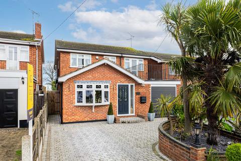 4 bedroom detached house for sale, Sandhill Road, Leigh-on-sea, SS9