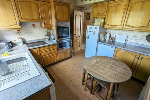 126 Bills Lane, Shirley, Solihull, B90 2PF