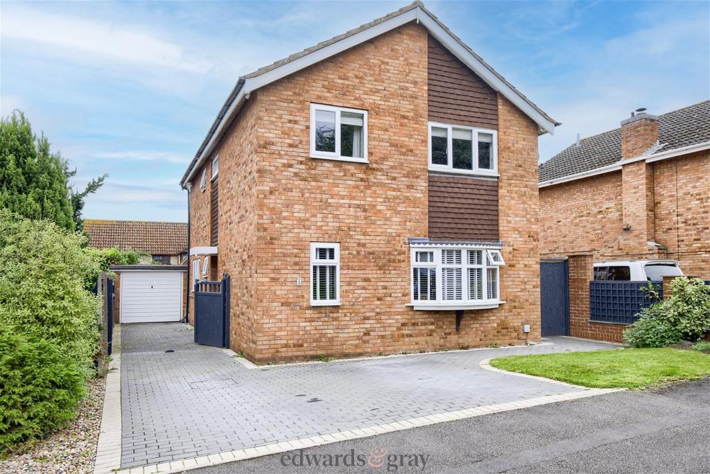 Chestnut Grove, Coleshill, B46 1AD 4 bed detached house for sale £490,000