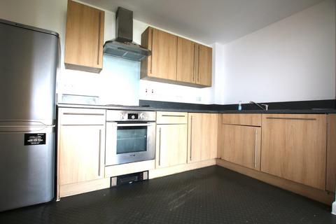 2 bedroom apartment to rent, Slough