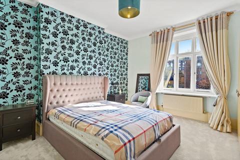 2 bedroom flat to rent - Greville Road, St. John's Wood, NW6