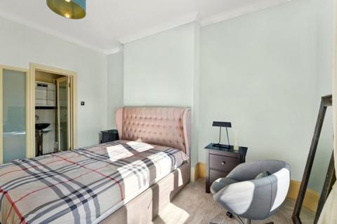 undefined, Greville Road, St. John's Wood, NW6