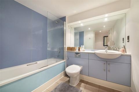 1 bedroom flat for sale, Galaxy Building, 5 Crews Street, London