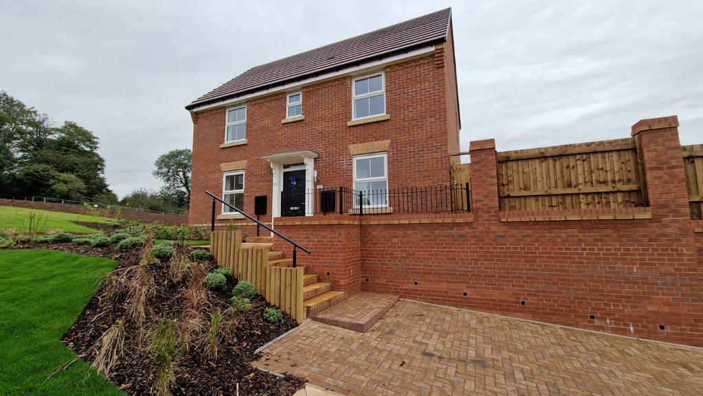 Martin Drive, Stafford... 3 bed detached house £1,375 pcm (£317 pw)