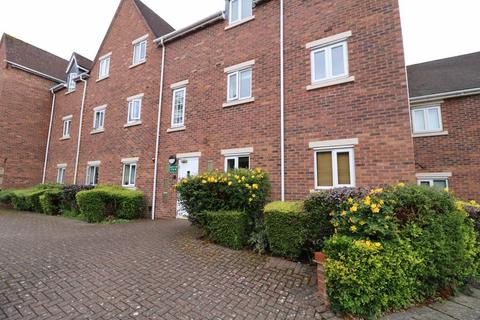 2 bedroom ground floor flat for sale - Yew Tree Lane, Solihull