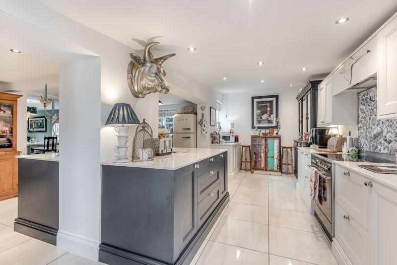 Kitchen 3