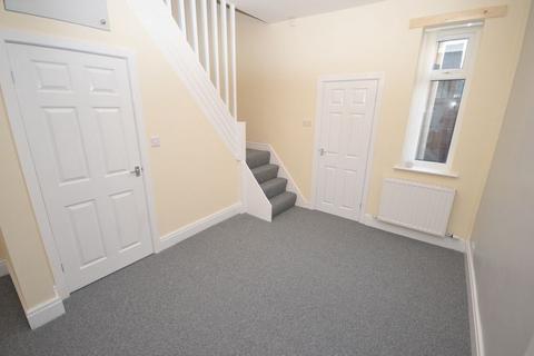 2 bedroom terraced house to rent, Frank Street, Widnes
