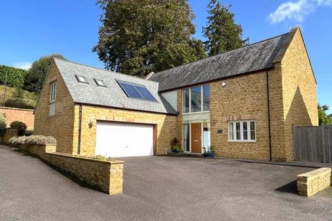 4 bedroom detached house for sale - Higher Meadow, Ilminster