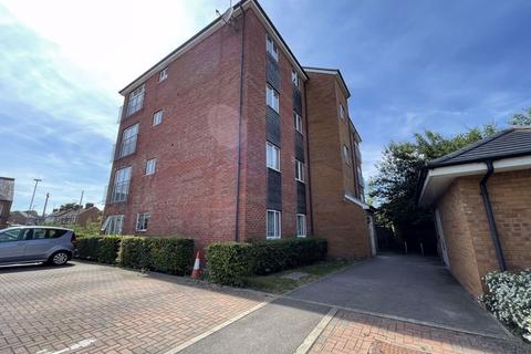 2 bedroom apartment for sale, Stokers Close, Dunstable