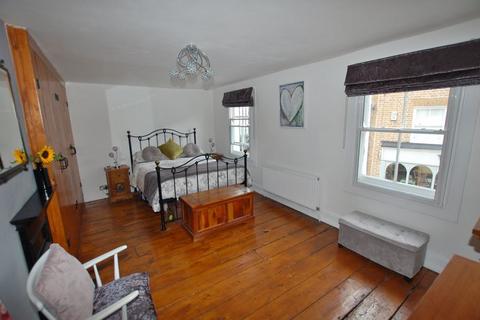 Swan Cottage High Road, Horndon On The Hill, Stanford-le-hope, SS17 8LD