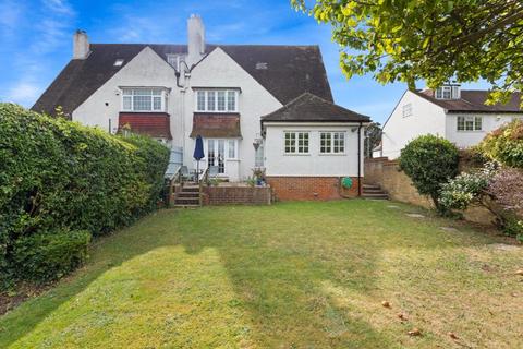 8 Hillcrest Road, Purley, CR8 2JE