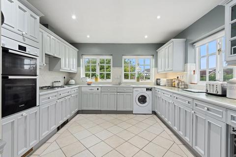 8 Hillcrest Road, Purley, CR8 2JE